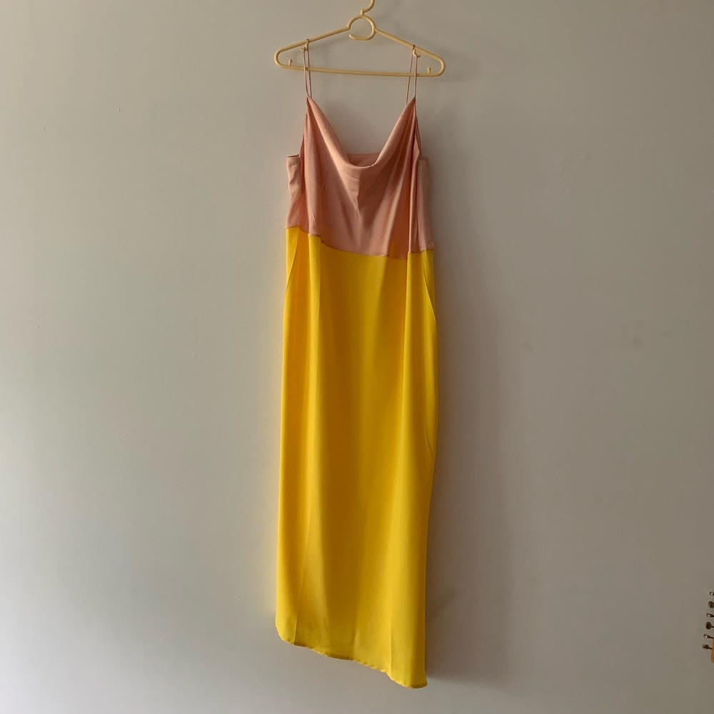 Silk dress pink and yellow. Size M/L